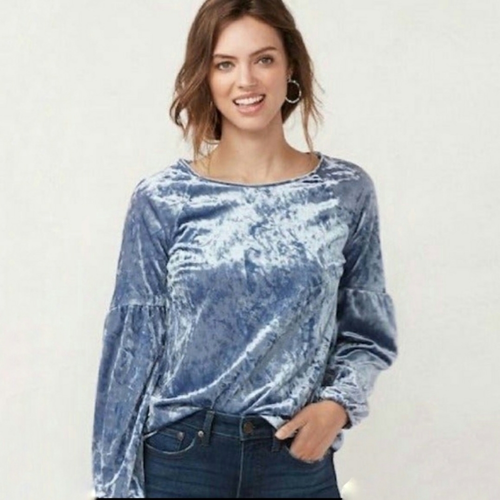 NEW Lauren Conrad Crushed Velvet Long Slee…